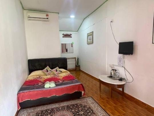 Mai Chenang Guesthouse Pantai Cenang  Exterior photo