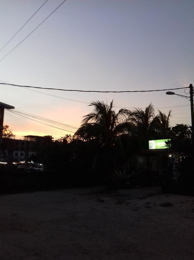 Mai Chenang Guesthouse Pantai Cenang  Exterior photo